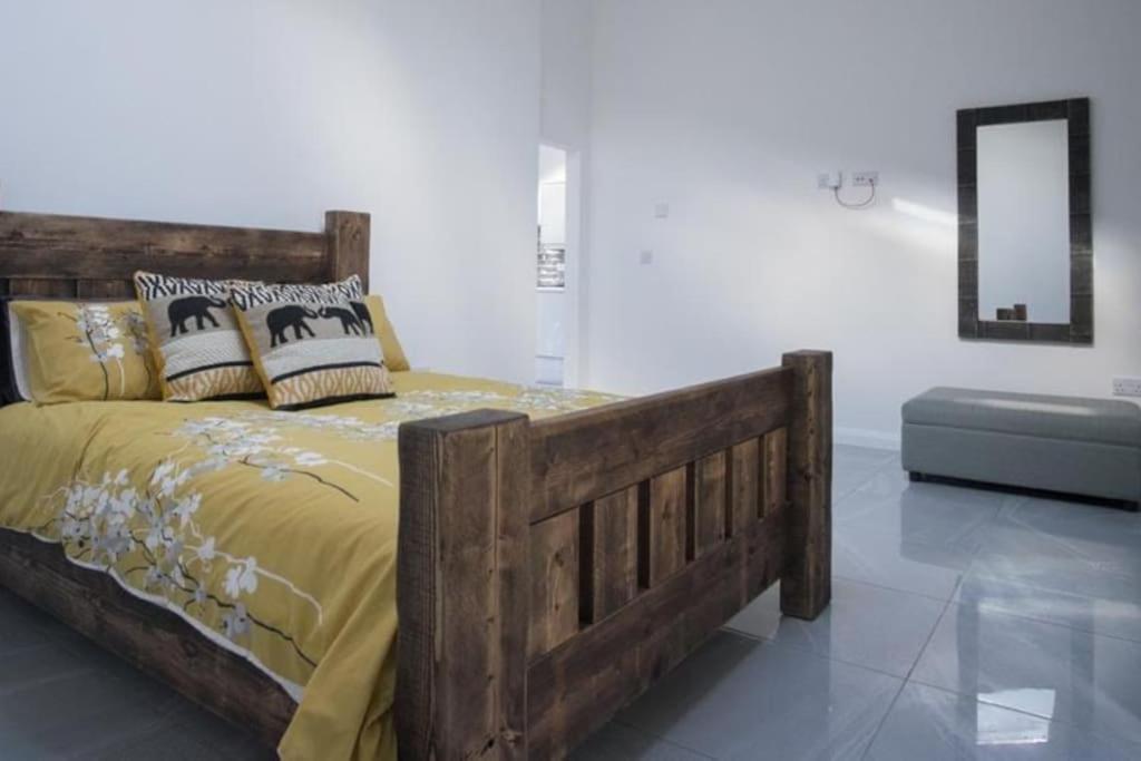 The Old Mountain Stables Caerllwyn Ganol Farm Apartment Newport  Ruang foto
