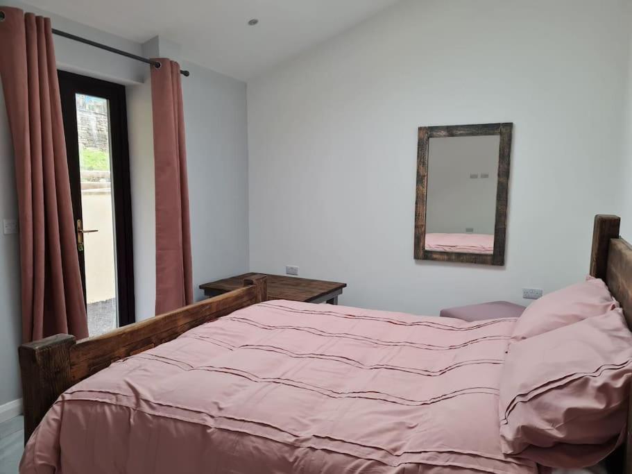 The Old Mountain Stables Caerllwyn Ganol Farm Apartment Newport  Ruang foto